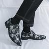 Fashion rhombus pattern pointed leather shoes men's business dress casual shoes trend European and American small leather shoes large size men's shoes