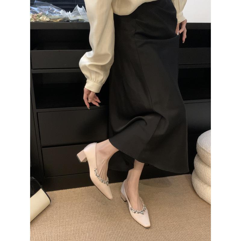 

Spring black small square head rhinestone high heels female sexy beautiful imperial sister thick heel shallow mouth single shoes 39 абрикосовый