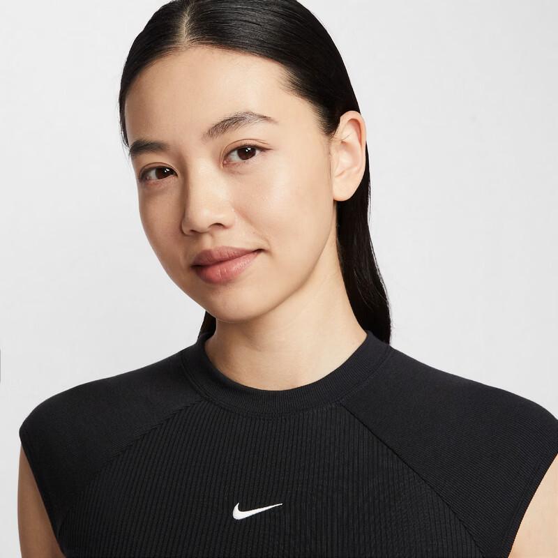 Nike Women's Sleeveless Yoga Knit Top