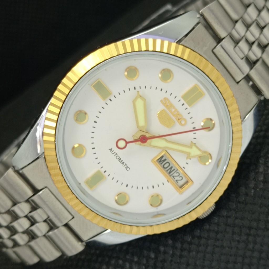Gebrauchte Seiko 5 Automatik Herrenuhr aus Japan mit seltenem goldenem Uhrwerk 575a-a304781-2
