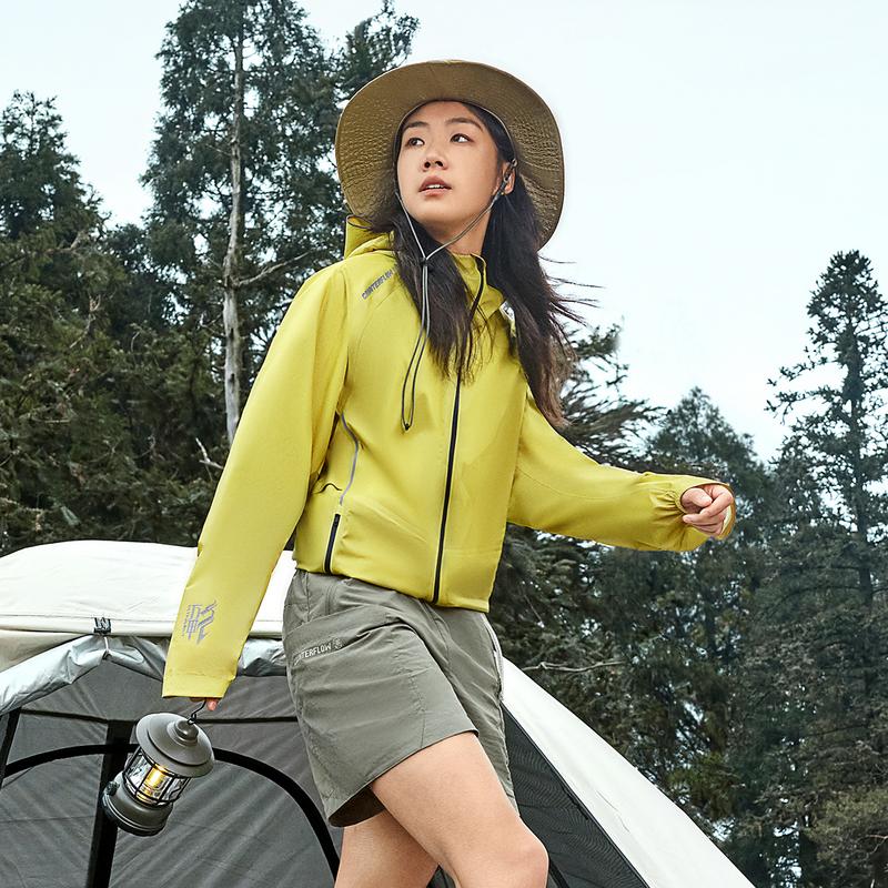 Li Ning CF Su Wan Long Jia Series Outdoor Comfortable Casual Simple Loose Zipper Hooded Ultra Light Windproof Waterproof Rain Jacket AEMV015-3