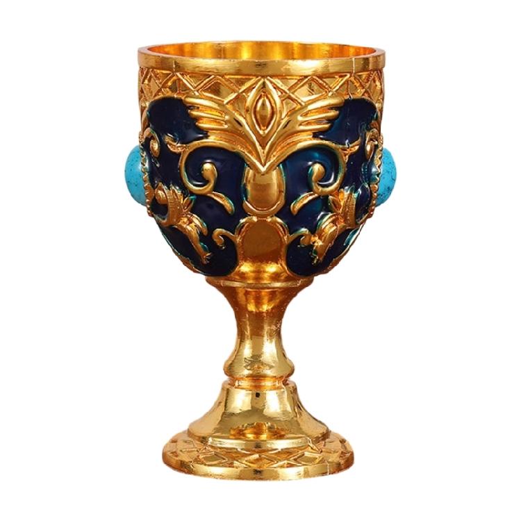 

Butterfly Embossed Metal Goblet Shot Glass For Cocktails Whiskeys Drinking Cup For Parties And Home Decoration Gift темно-синього кольору