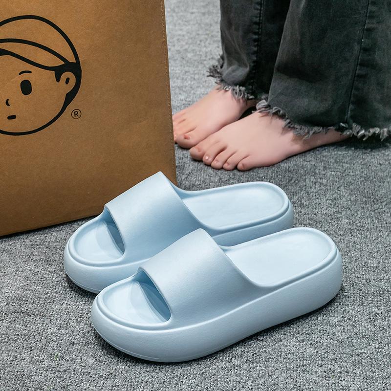 Women's 2025 Summer Height-Boosting Platform Beach Slippers