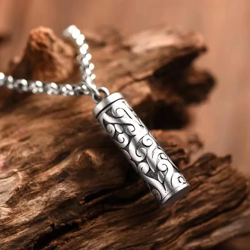 S999 sterling silver Tang grass pattern pendant necklace men and women couples retro old hollow can be opened lucky transfer pendant