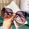 Nouvelles Lunettes de Soleil à Monture Oversize Femmes Mode Vintage Bling Lunettes de Soleil Pour Femmes Tendance Lunettes Protéger Lunettes d'Extérieur UV400