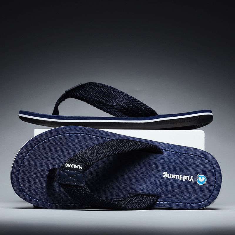 Flip-flops men's tide Korean version outside wearing sandals men's outdoor beach shoes men's wear-resistant non-slip slippers