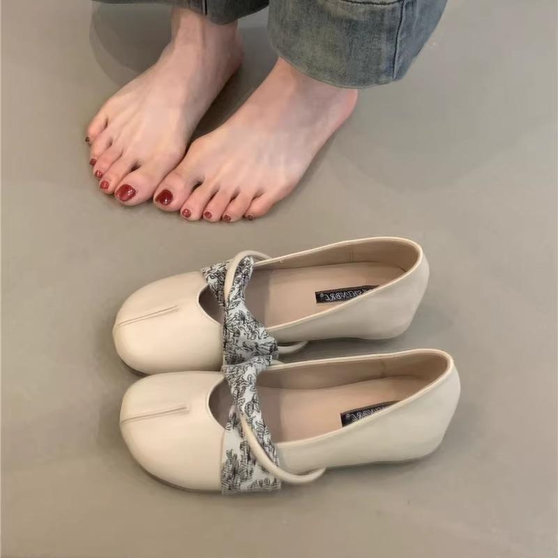 Women's Retro Mary Jane Shoes 2025Spring French Elegant Round Toe Increased Height Single Shoe Girls Fashion Dress Shallow Shoes