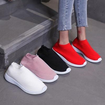 Fashion White Sneakers Women Flats Slip On Sock Shoes Casual Lightweight Summer Women Vulcanized Shoes Ladies Trainers Basket Femme