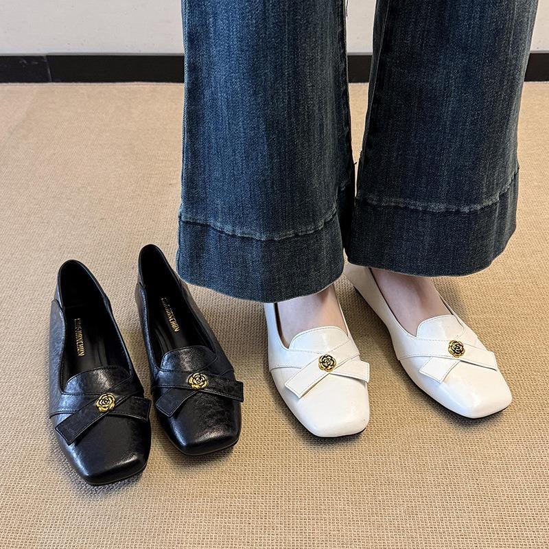 Retro style simple single shoes women's summer camellia commuting versatile shallow mouth square head Mary Jane shoes