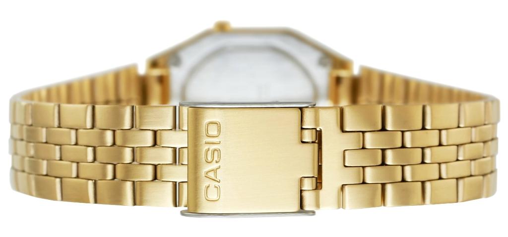 CASIO Vintage LA680WGA-1DF Watch