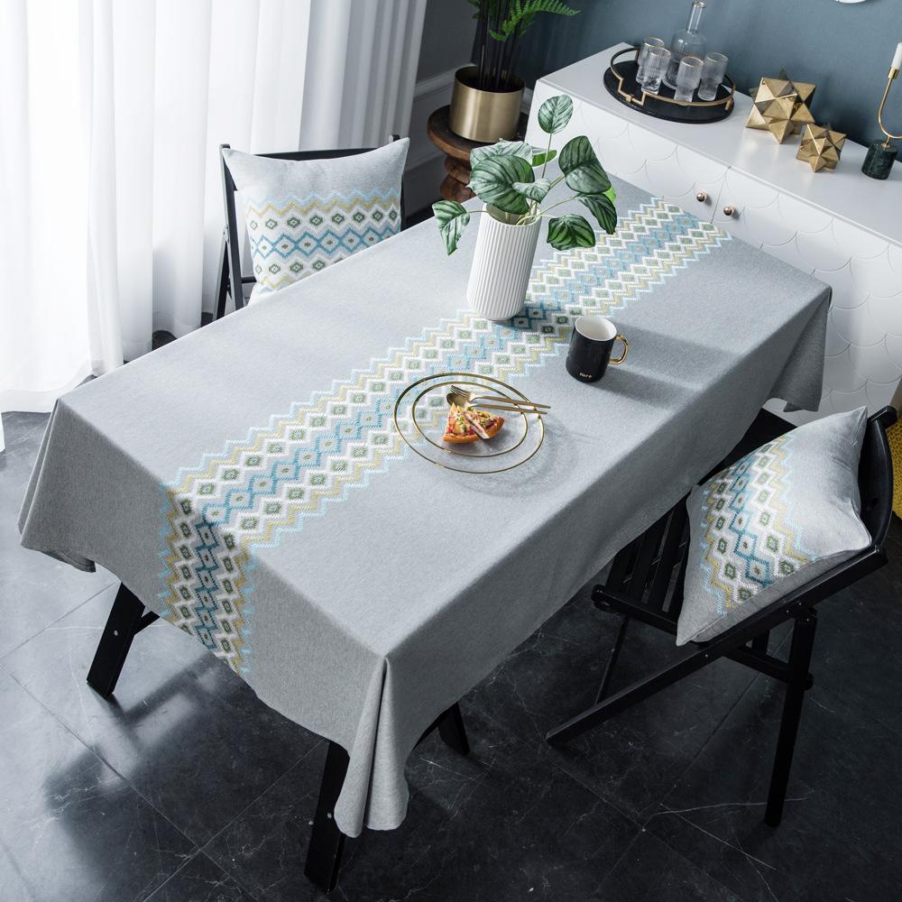 Amazon American Embroidery Flower Dining Table Cloth Cotton And Linen Solid Color Coffee Table Fabric Cover Cloth Manufacturer