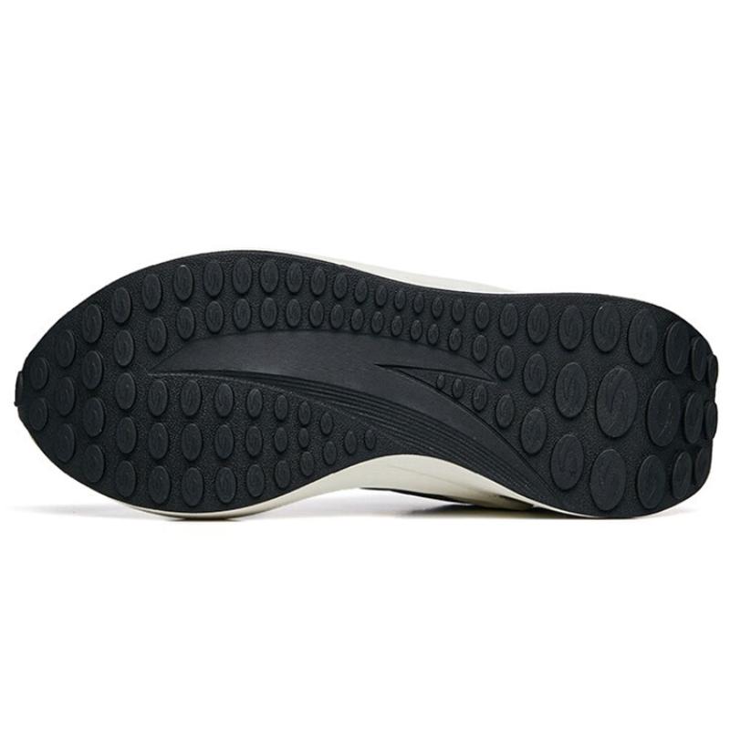 Anta Icing Abrasion Resistant Low top Running Shoes Women's Gray White Sneakers 922248856-1