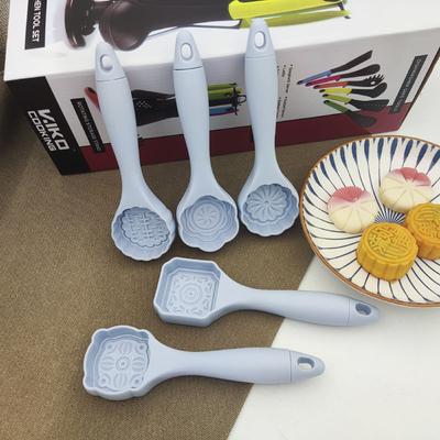 Kurabiye Pişirme Araçları – Kek kalıpları