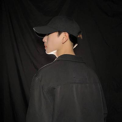 Headwear – Baseball Hats, Caps & Berets