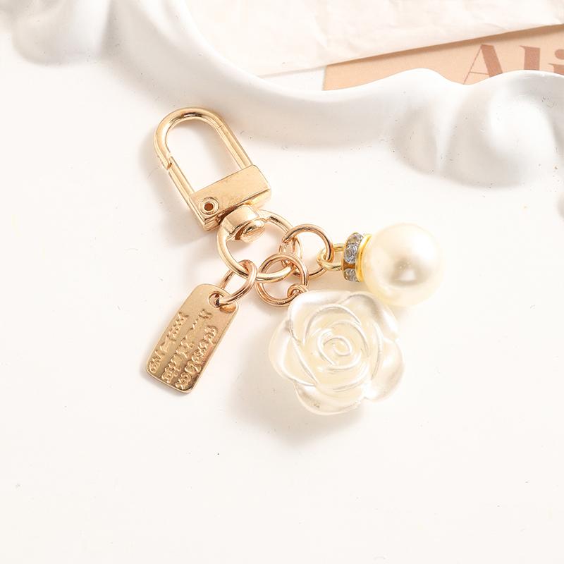 1 Elegant Tassel Gift Keychain Cute Keychain Vintage Bow Luxurious Pearl