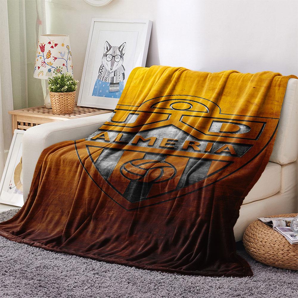 Almería FlAannel Blanket, High quality Comfortable for All Seasons, Home Decor, Warmth and Comfort