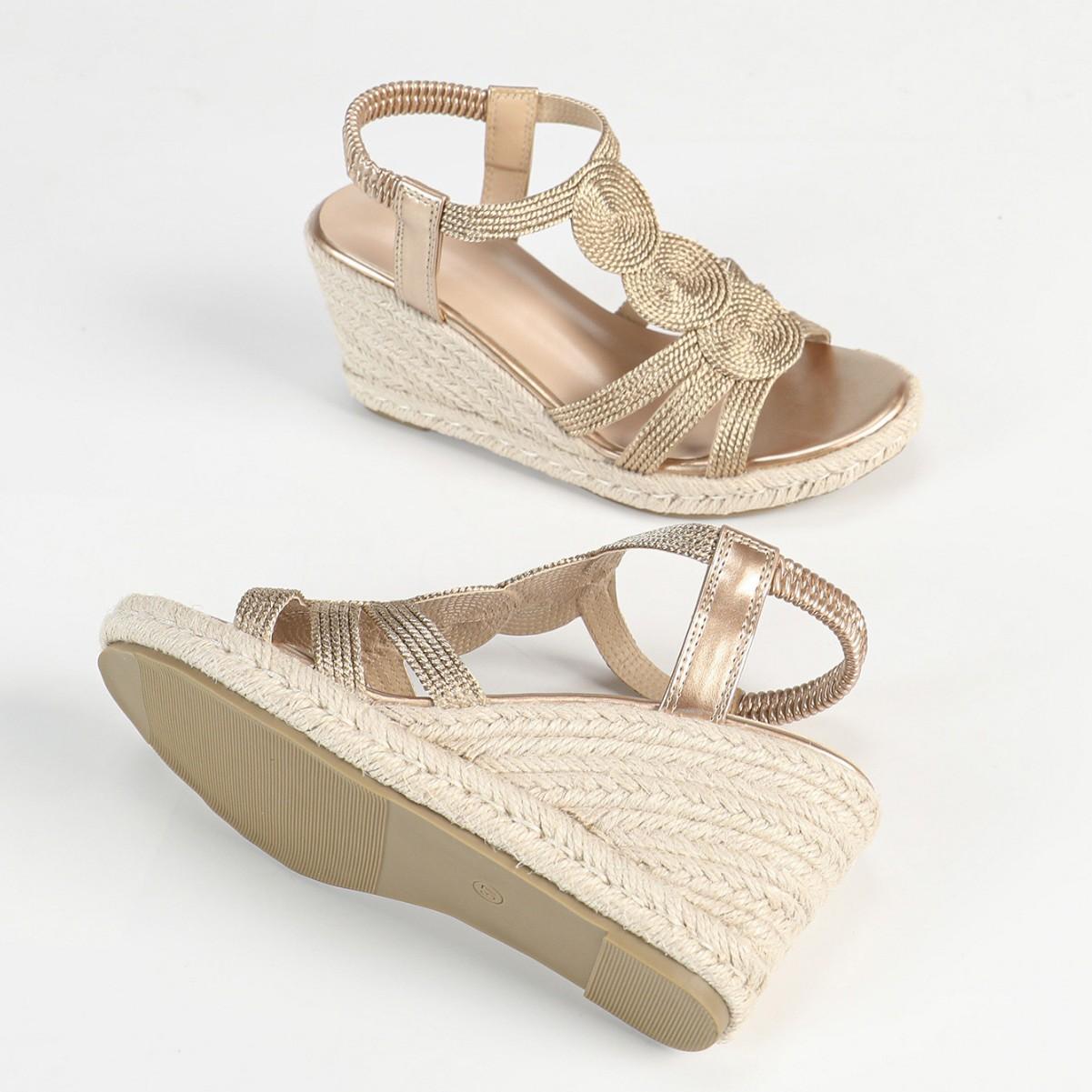 

2025 новые женские босоножки на платформе с танкеткой, соломенные водонепроницаемые, летние, римские, элегантные, с ремешком и пряжкой 41 розового золота