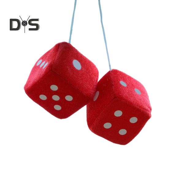 

Плюшевая подвеска в виде игральных костей со шнурком, винтажное подвесное украшение для автомобиля, игрушка для снятия стресса, украшение для салона автомобиля, зеркало заднего вида красный