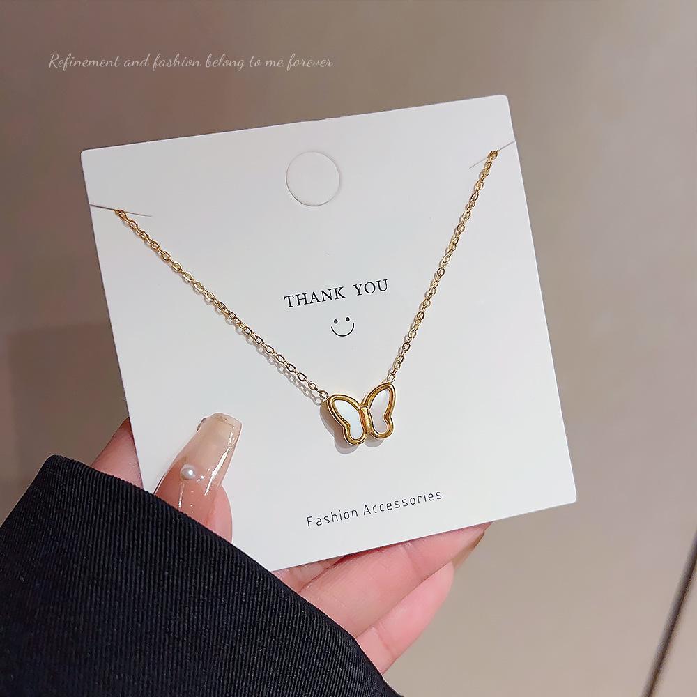 Korean Mother-of-Pearl Titanium Butterfly Necklace: Elegant & Versatile Women's Jewelry