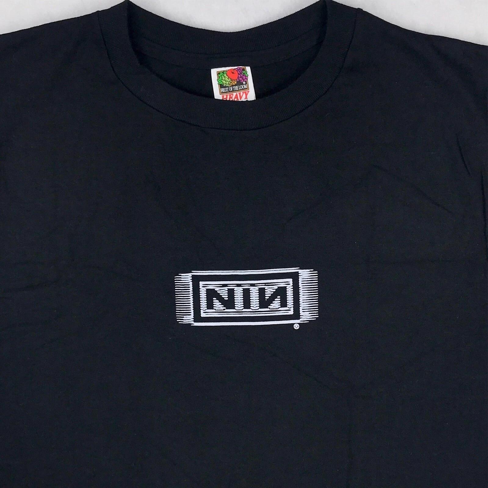 

vintage 90s NINE INCH NAILS T-Shirt MEDIUM concert nin rock metal punk tour L