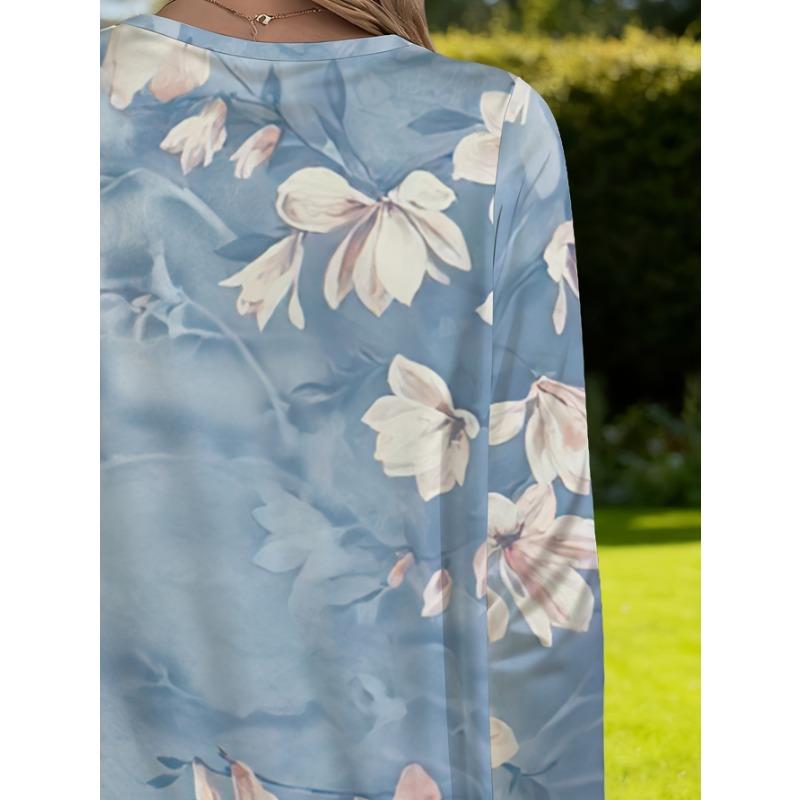 Women's plus size long-sleeved loose top with pockets and fresh floral print