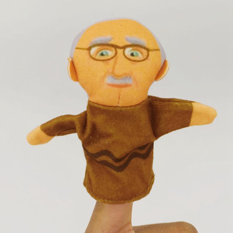 Adorable Family Character Plush Puppets For Interactive Storytelling And Playtime Fun