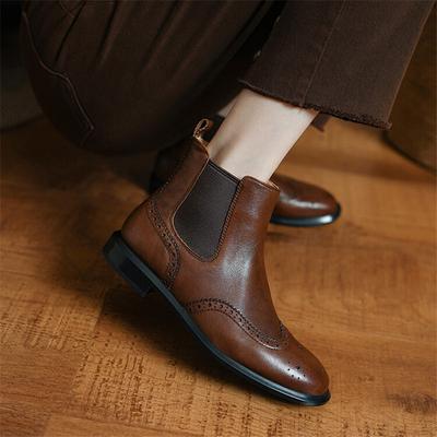 Moda Nowa Jesień Zima Skóra Naturalna Damskie Buty Moda Okrągły Nosek Botki dla Kobiet Wzory Brogue Niskie Obcasy Damskie Kozaki Rycerskie