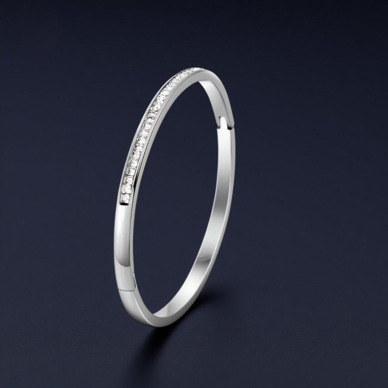 Colorfast Titanium Steel Women s Starry Bracelet with Fashion Buckle