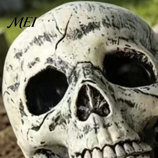 Easy Assembly Garden Ornaments Realistic Skeleton Stake, Spooky Halloween Skull Hand Yard Durable Plastic Cemetery Stakes Sign for Outdoor Lawn