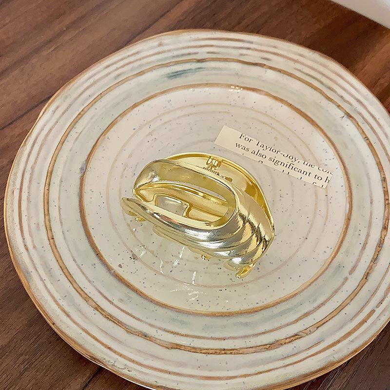 Korean Angel Wing Metal Hairpin - Unique High-End Shark Clip for Hair Buns