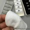 Scatola Regalo Unisex: Calzini in Cotone Ricamati a Metà Polpaccio - Nero, Bianco, Grigio, Traspiranti, Moda Sportiva