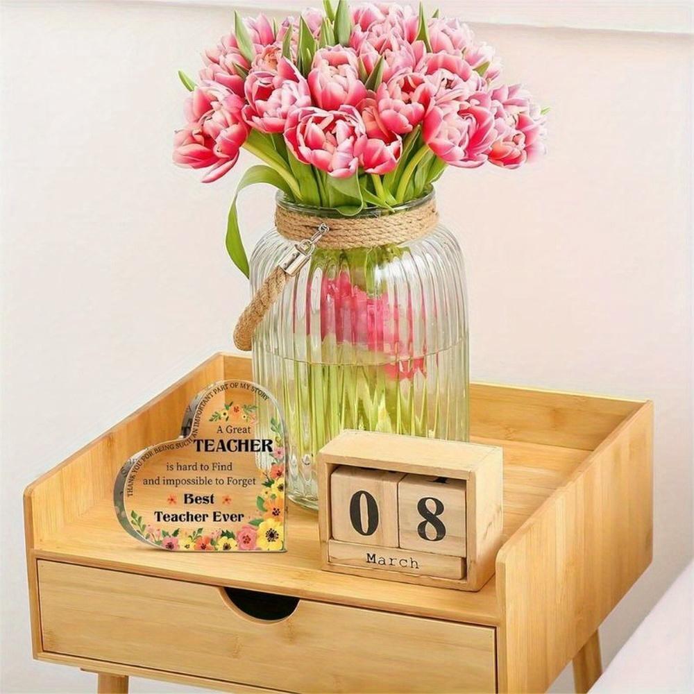Heart Flower Teacher Gift - Unique Retirement Souvenir & Desk Decor