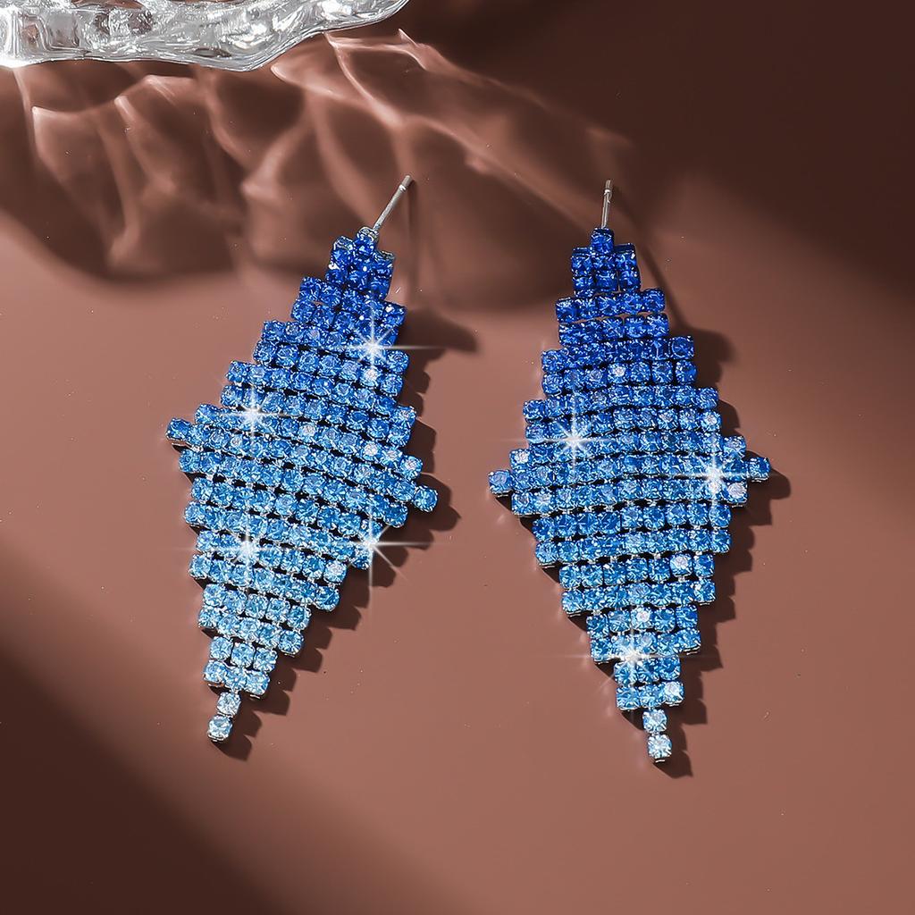 New Popular Jewelry Claw Chain Long Tassel Gradual Change Color Earrings Bride Stage Atmosphere Earrings