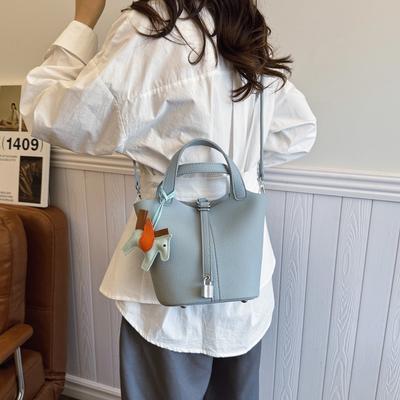 High Sense Women's Versatile New Fashion Handbag Bag Simple Casual Bucket Trendy Messenger Bag