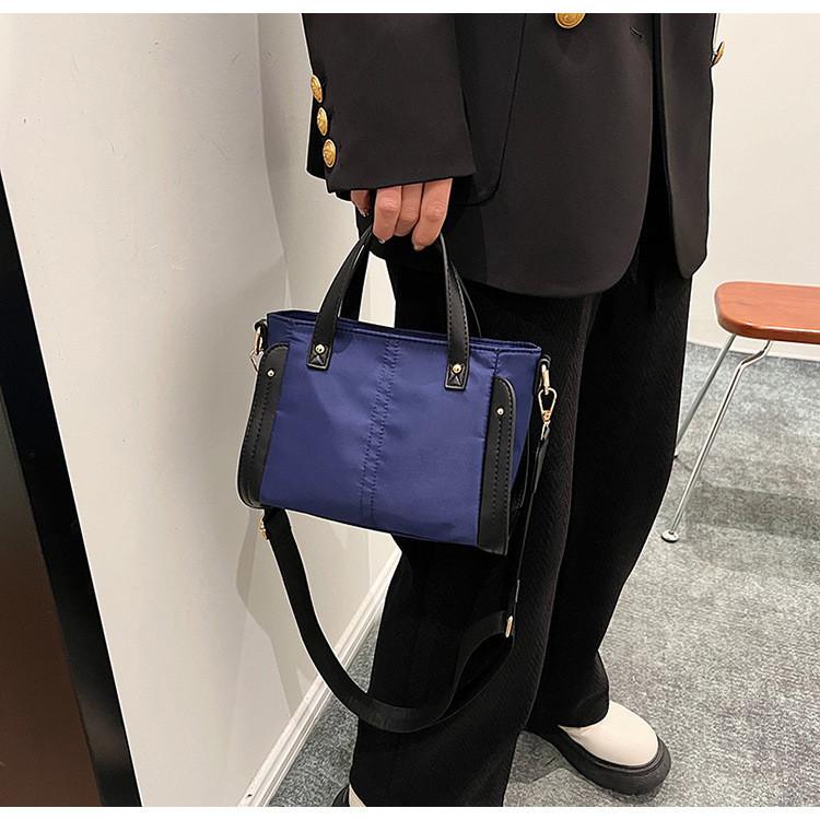 Stylish Nylon Bag Women 2023 New Korean Style Autumn Winter Retro Fashion Square Bag Single Shoulder Bag Black