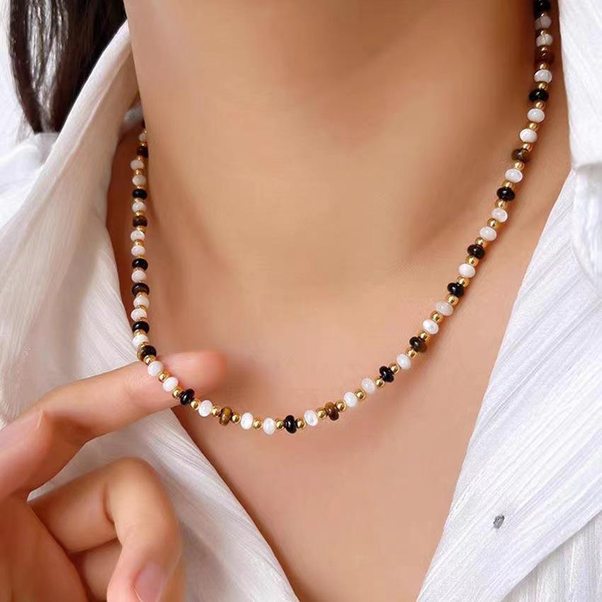 Handmade High-End Beaded Necklace: Versatile, No-Fade Natural Stone Design for Women