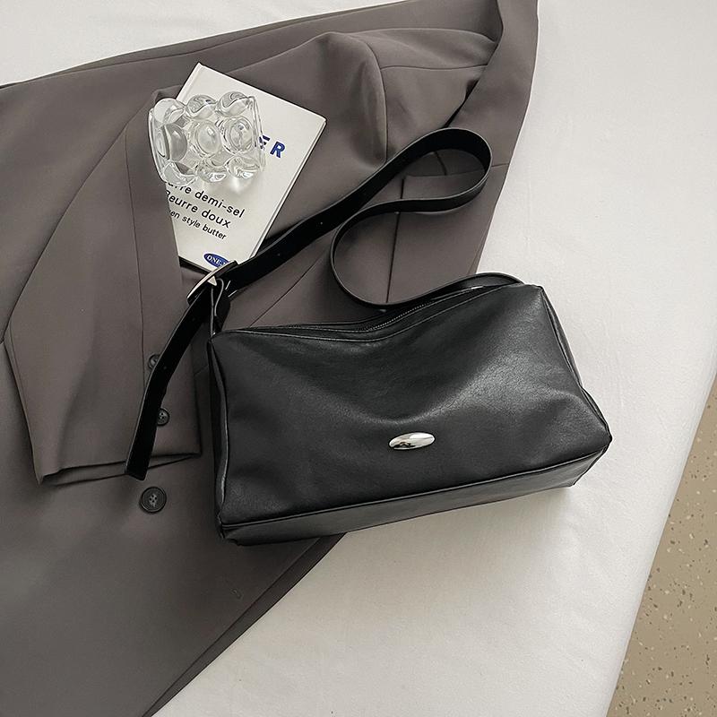 Vintage Women Handbags Soft Leather Shoulder Bag Simple Casual Ladies Messenger Bags High Quality Female Underarm Tote Bag