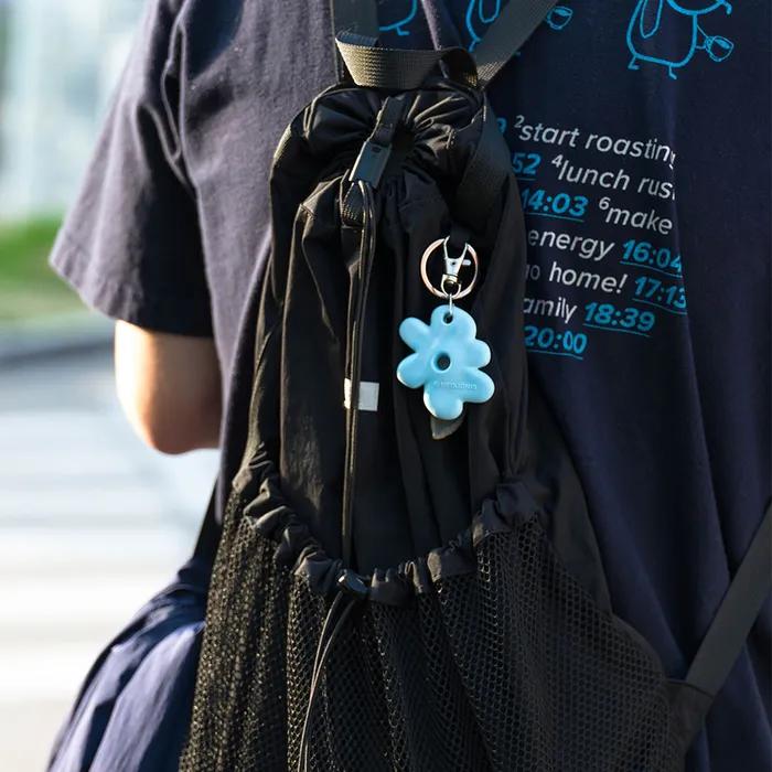 FLOWER KEYRING / MARBLE BLUE