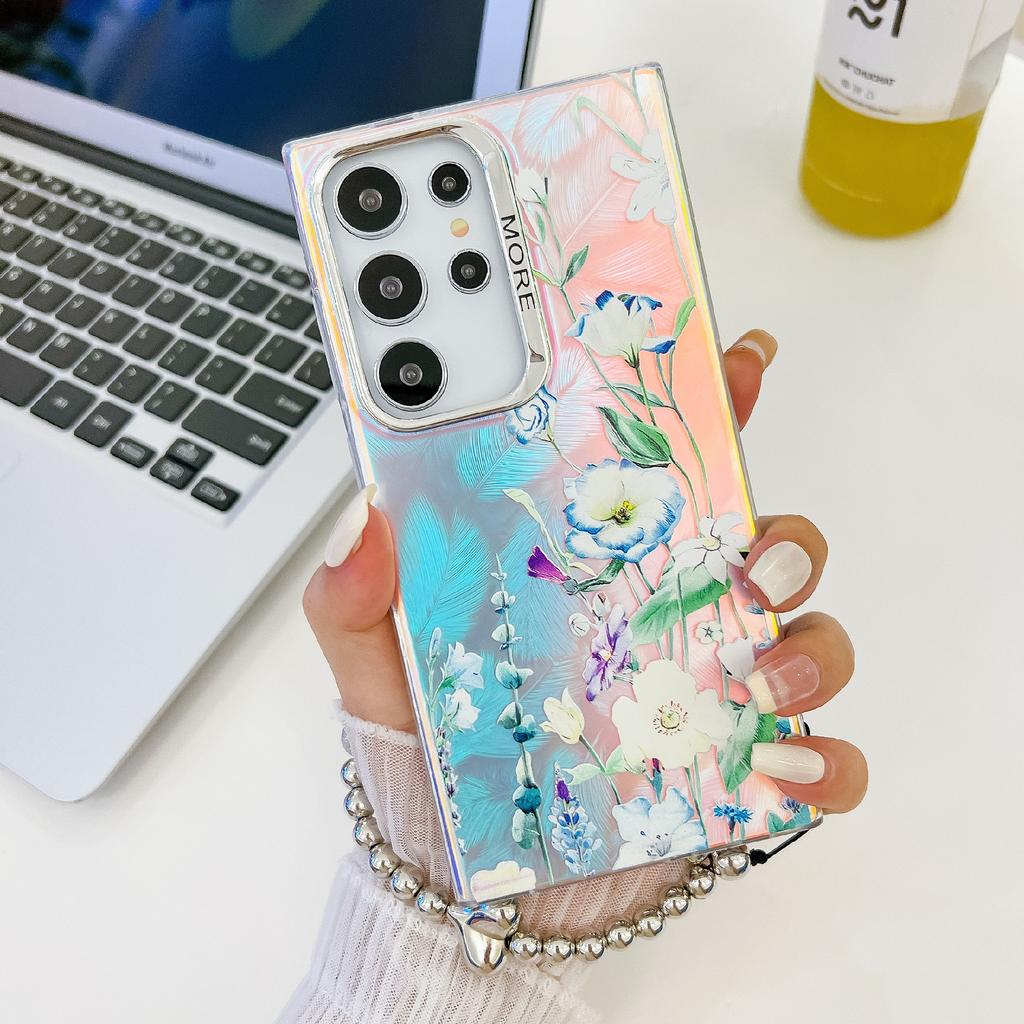 For Samsung Galaxy S24 Ultra Case TPU+PC Flower Pattern Laser Texture Phone Cover with Beaded Bracelet