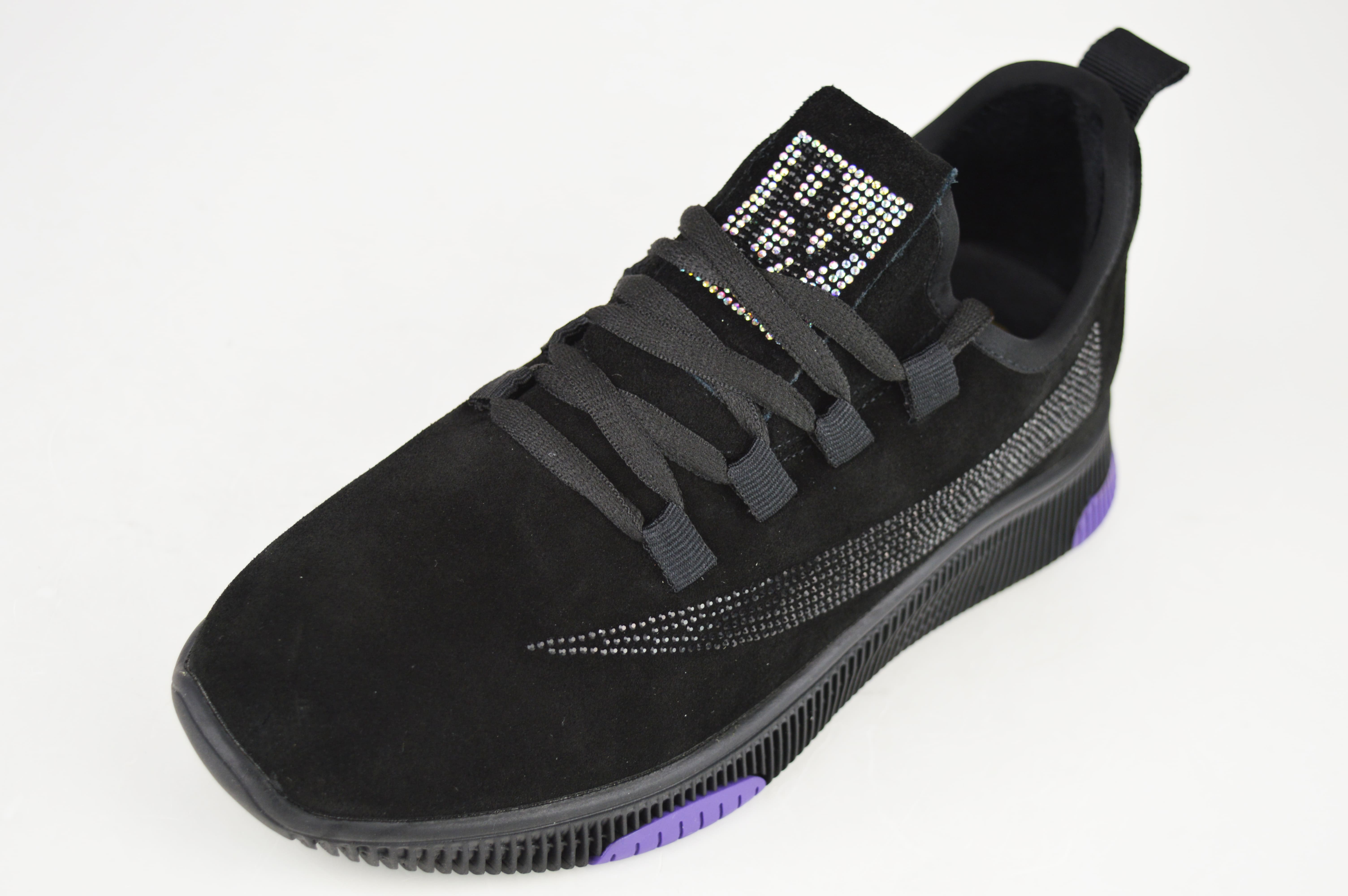 

Замшеві кросівки Lonza 369111 36 Чорний з фіолетовим 37 чорний