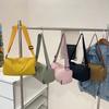 Simple Solid Color Large Capacity Lightweight Women Casual Cylindrical Bag For Casual Travel