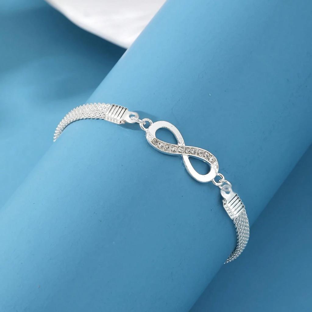 Exaggerated personality digital bracelet bracelet creative simple infinite symbol hand jewelry