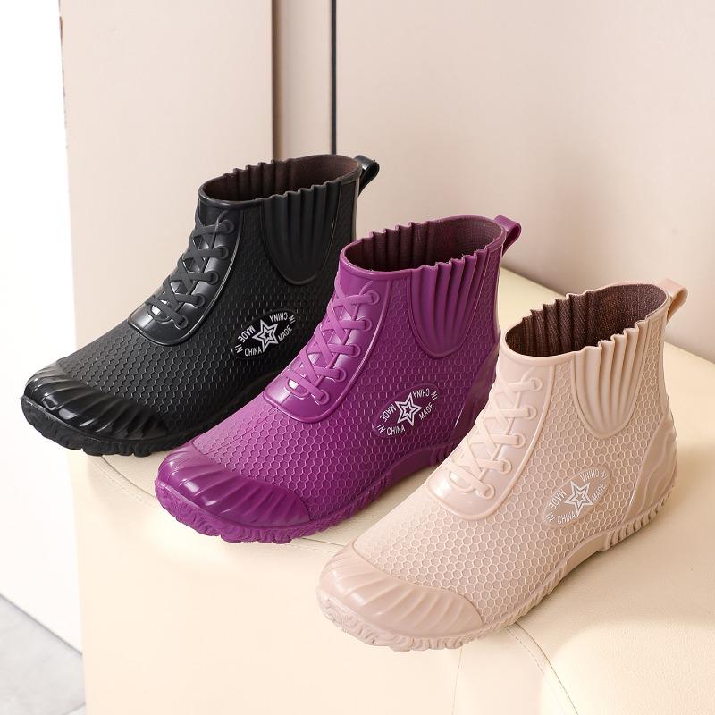 [Send insoles] Rain shoes women's fashion outer wear waterproof and non-slip thick-soled water shoes with velvet soft-soled cotton rain boots