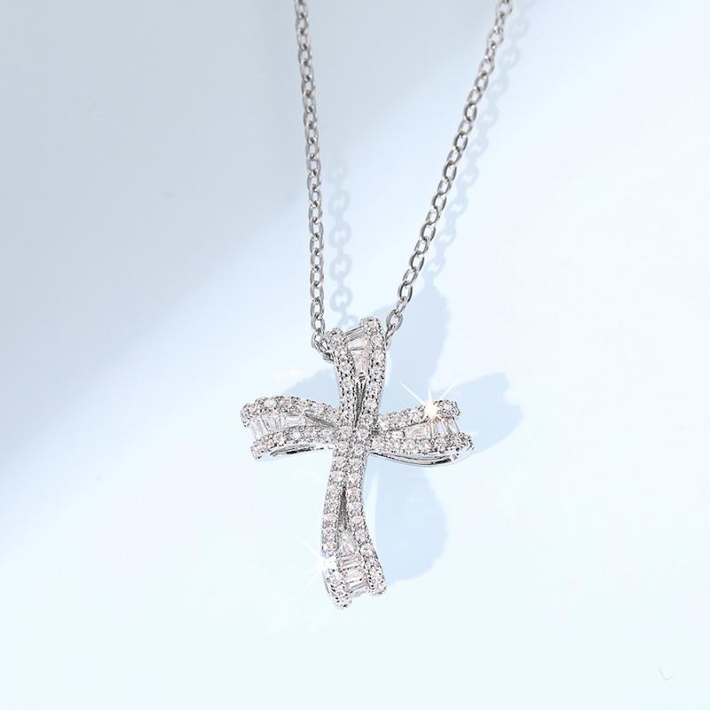 Huitan Luxury Trendy Cross Pendant Necklace for Women Luxury Bridal Wedding Accessories Sparkling Cubic Zircon Necklace Jewelry