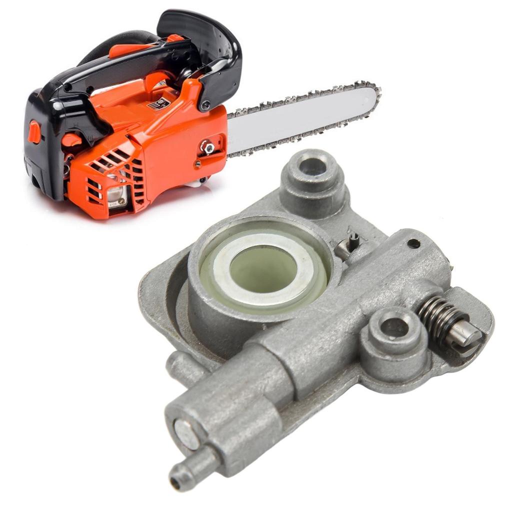Oil Pump with Metal Worm Gear Replacement for CS350 CS2600 CS360T P021010890 Chainsaw