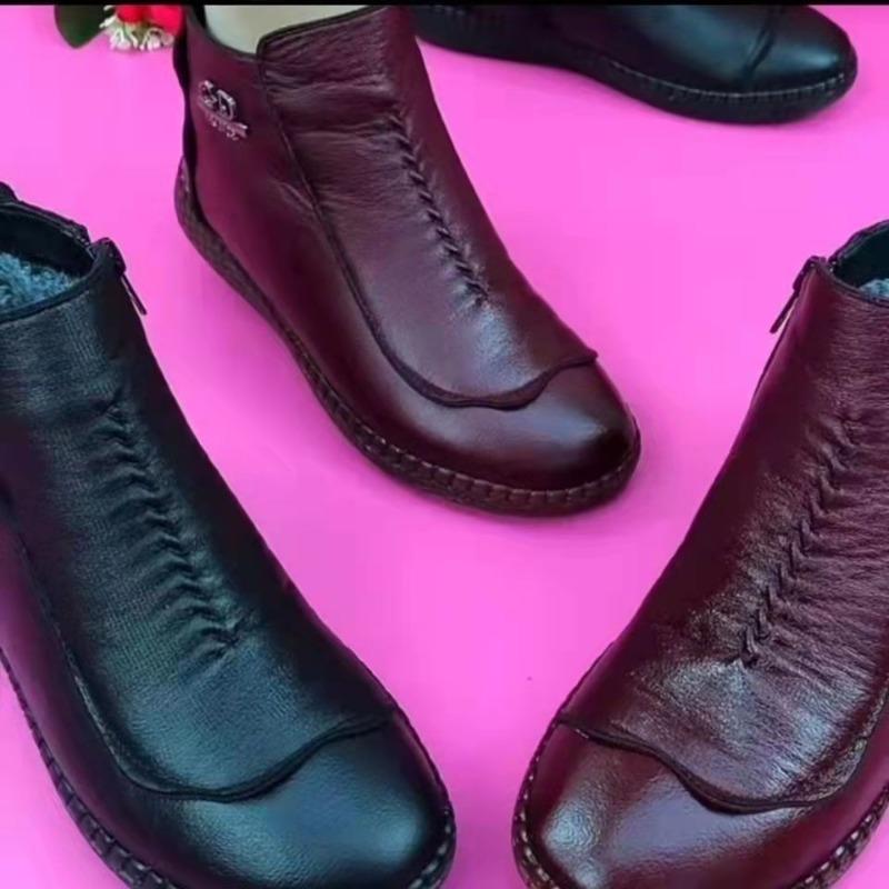 High-top Velvet Soft Leather Mother Shoes Warm, Non-slip and Comfortable Cotton Shoes Waterproof Leather Boots Winter New Versatile Short Boots