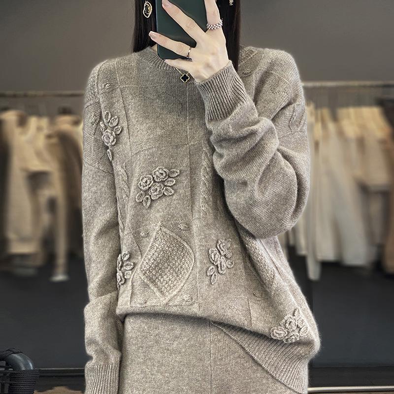 Women's Autumn Winter Wool Crochet Sweater - Casual Embroidered Round Neck Loose Knitwear