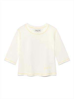 [Matinkim] THREE QUARTER LOGO SLIM TOP IN WHITE