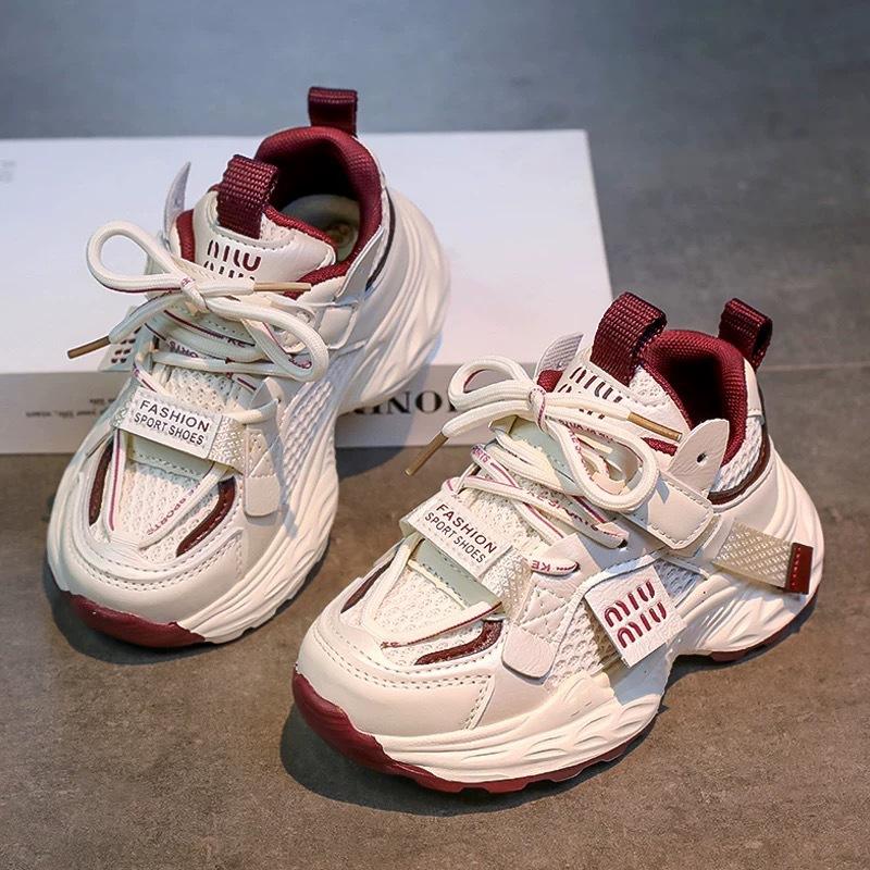 Children's little white shoes, girls' shoes 2025 new spring and autumn mesh lightweight soft-soled sports dad shoes winter velvet