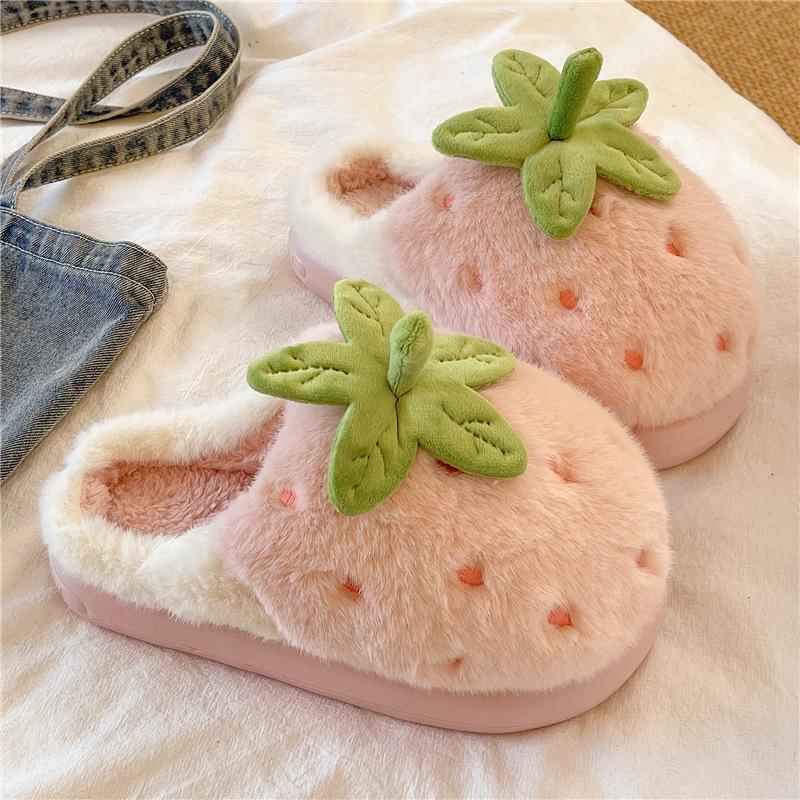 Cotton slippers women's winter indoor home warmth plush cute strawberry bag head thick sole non-slip outer wear confinement cotton shoes